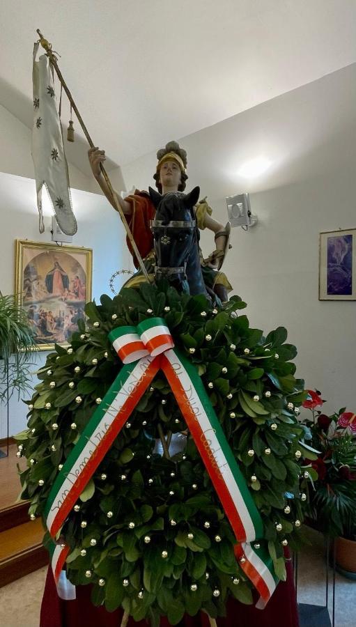San Demetrio ne' VestiniCasanto'アパートメント エクステリア 写真